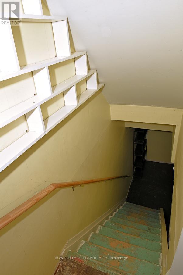 1305 Kingston Avenue, Ottawa, Ontario  K1Z 8K9 - Photo 29 - X12802884