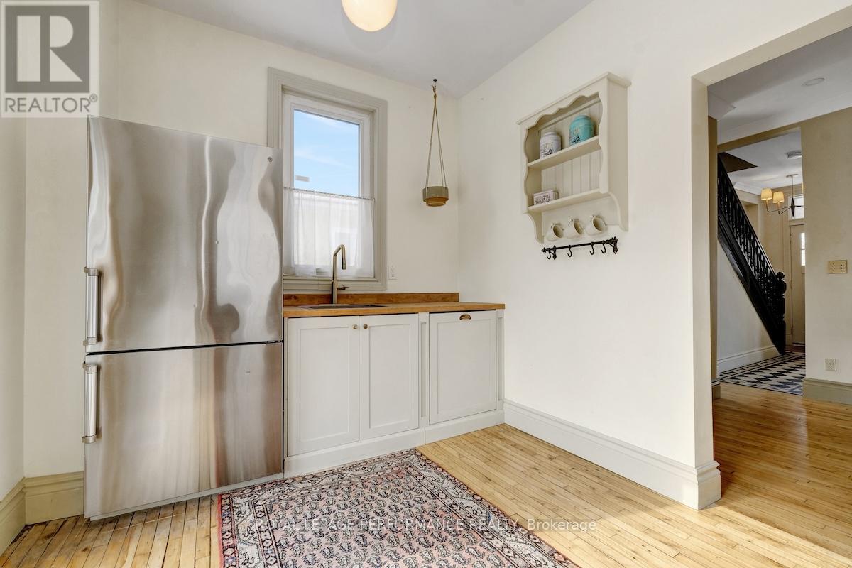 44 Queen Mary Street, Ottawa, Ontario  K1K 1X9 - Photo 23 - X12803008