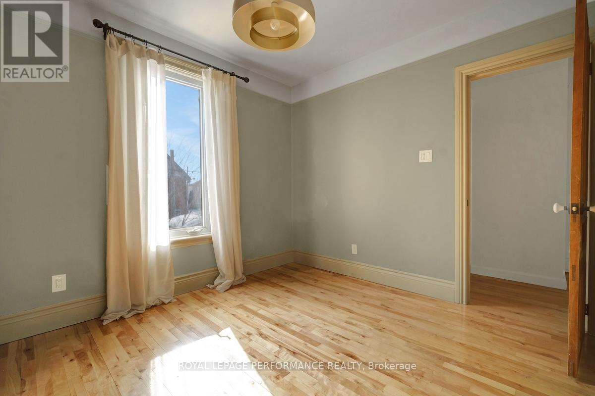 44 Queen Mary Street, Ottawa, Ontario  K1K 1X9 - Photo 29 - X12803008