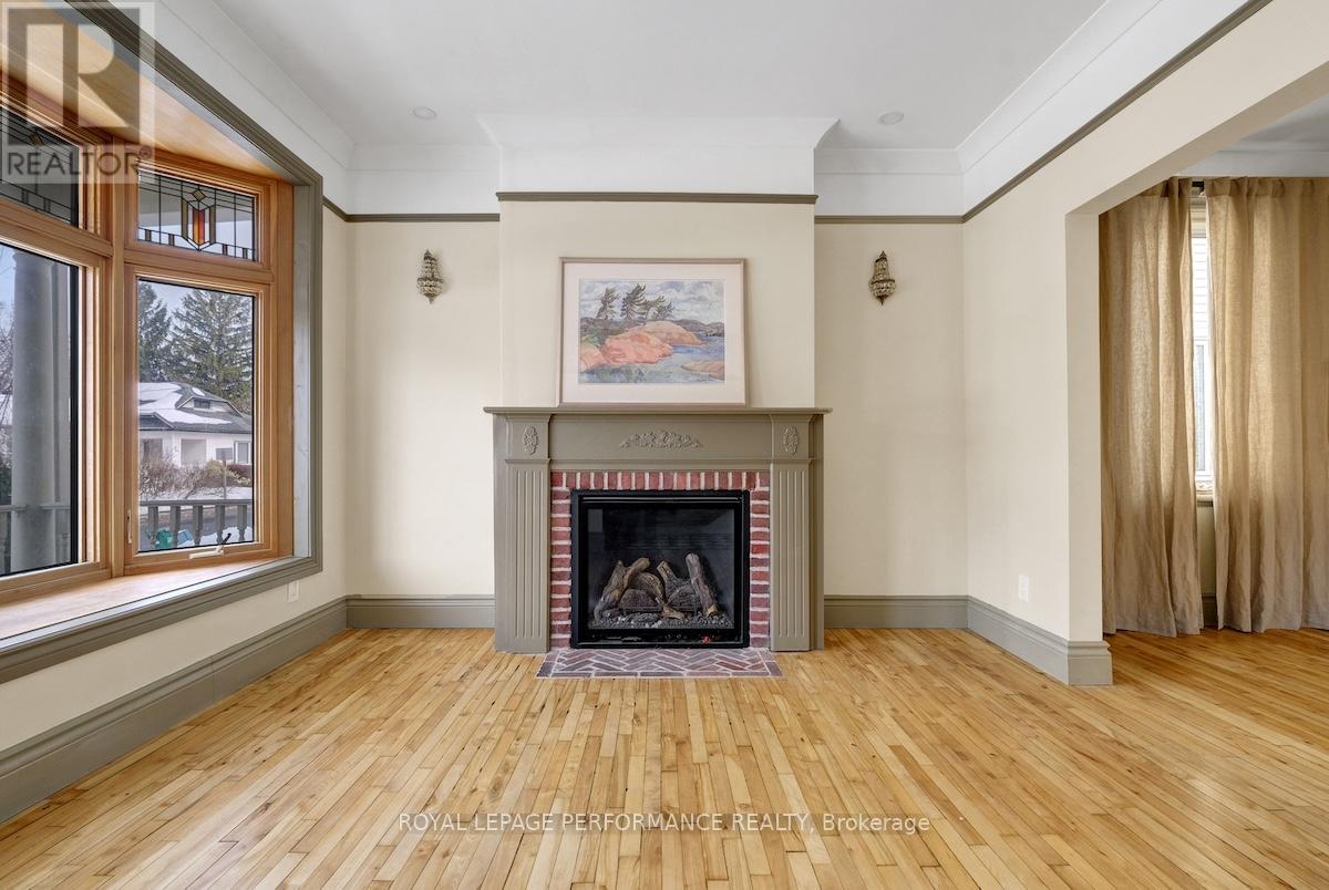 44 Queen Mary Street, Ottawa, Ontario  K1K 1X9 - Photo 7 - X12803008