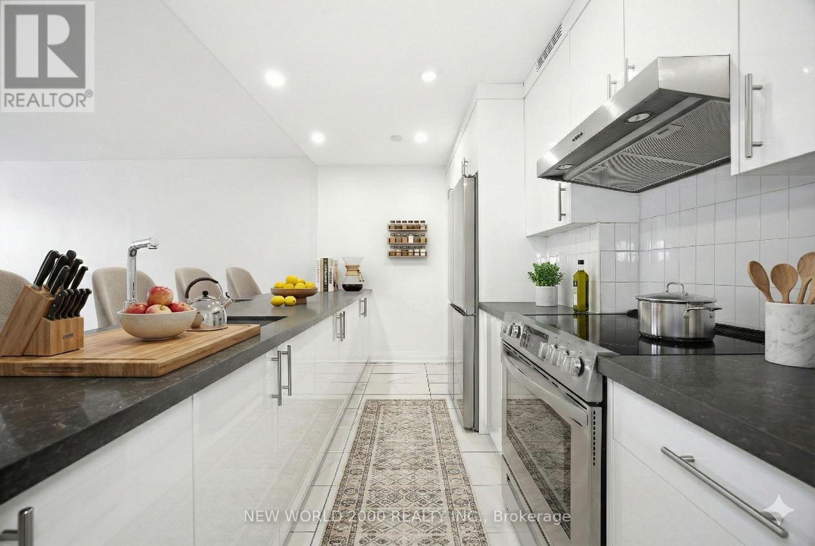 806 - 88 Bernard Avenue, Toronto, Ontario  M5R 1R7 - Photo 3 - C12742834