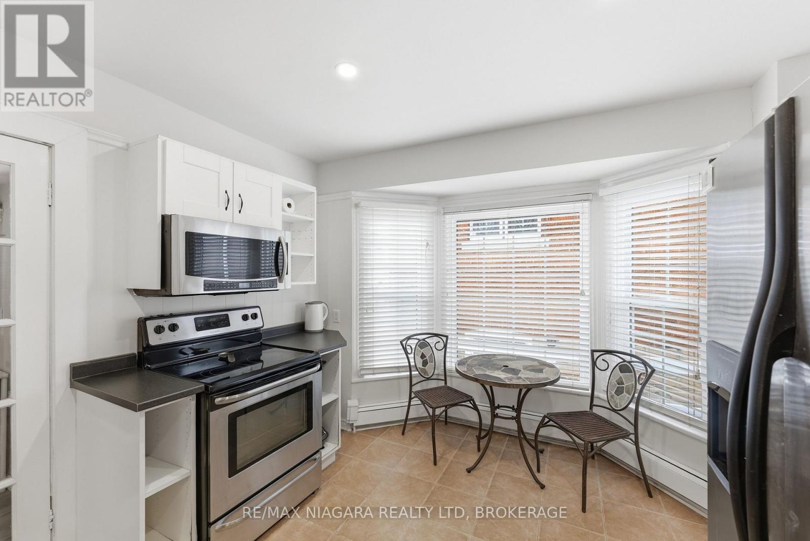 5408 Ontario Avenue, Niagara Falls, Ontario  L2E 3S5 - Photo 7 - X12802818