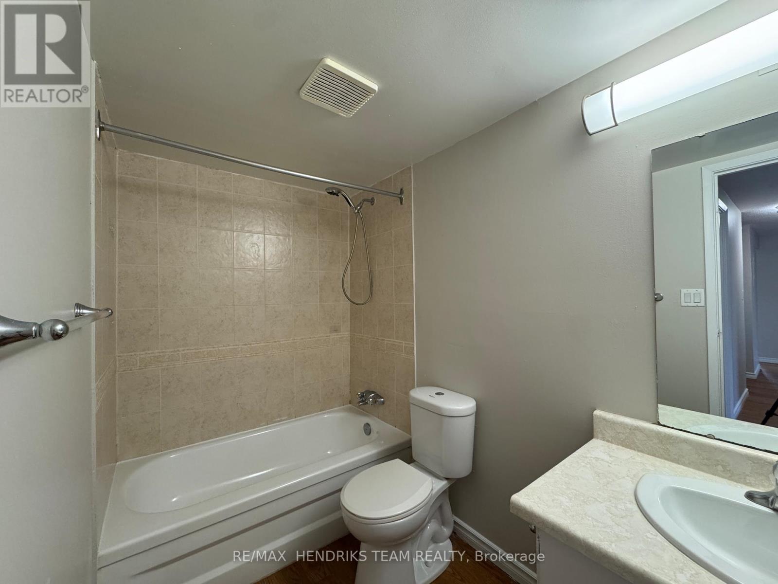 B312 - 80 Rockwood Avenue, St. Catharines, Ontario L2P 3P2 - Photo 13 - X12802942