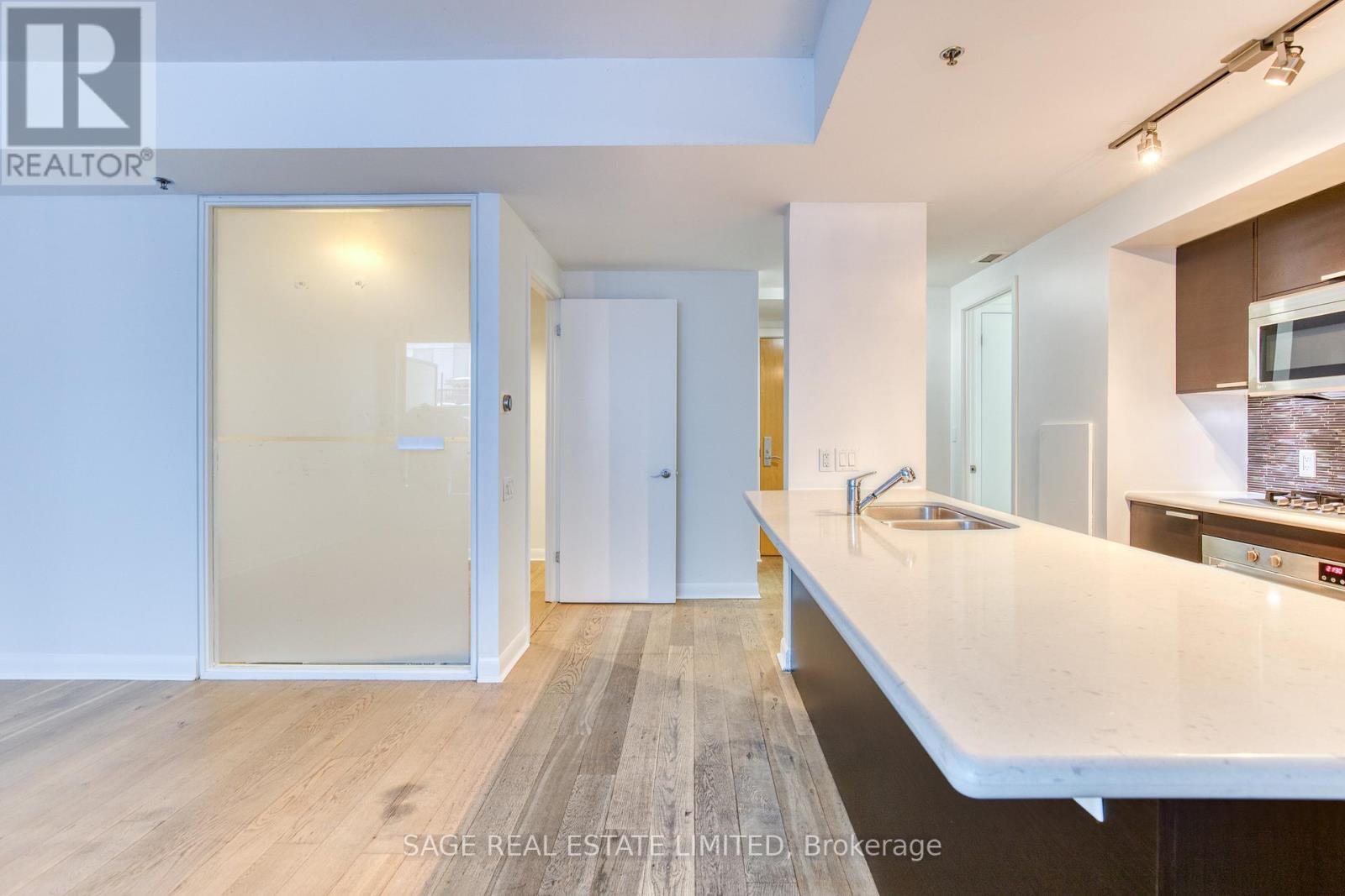 706 - 375 King Street W, Toronto, Ontario  M5V 1K5 - Photo 18 - C12802792