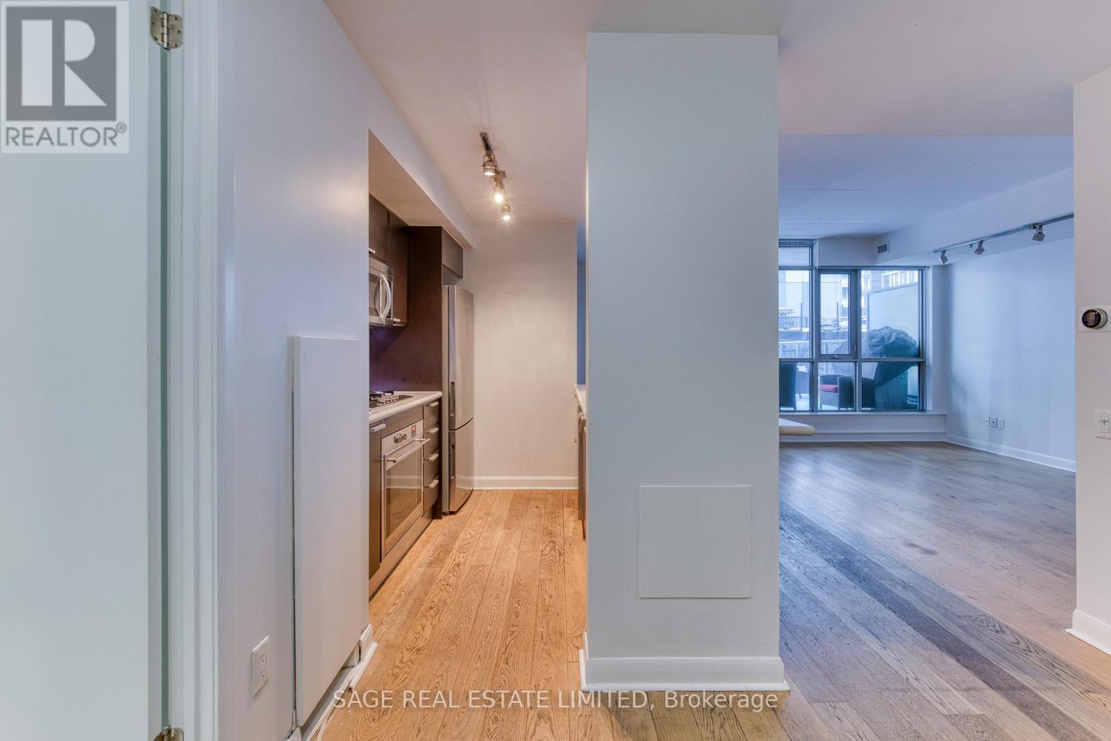 706 - 375 King Street W, Toronto, Ontario  M5V 1K5 - Photo 2 - C12802792