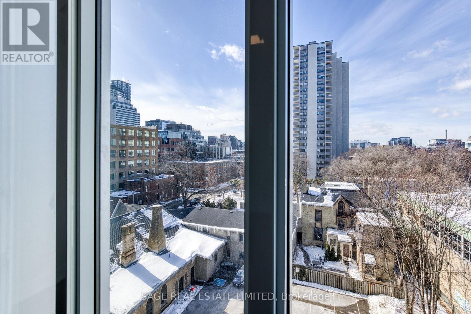 701 - 50 Mccaul Street, Toronto, Ontario  M5T 0B6 - Photo 24 - C12802804