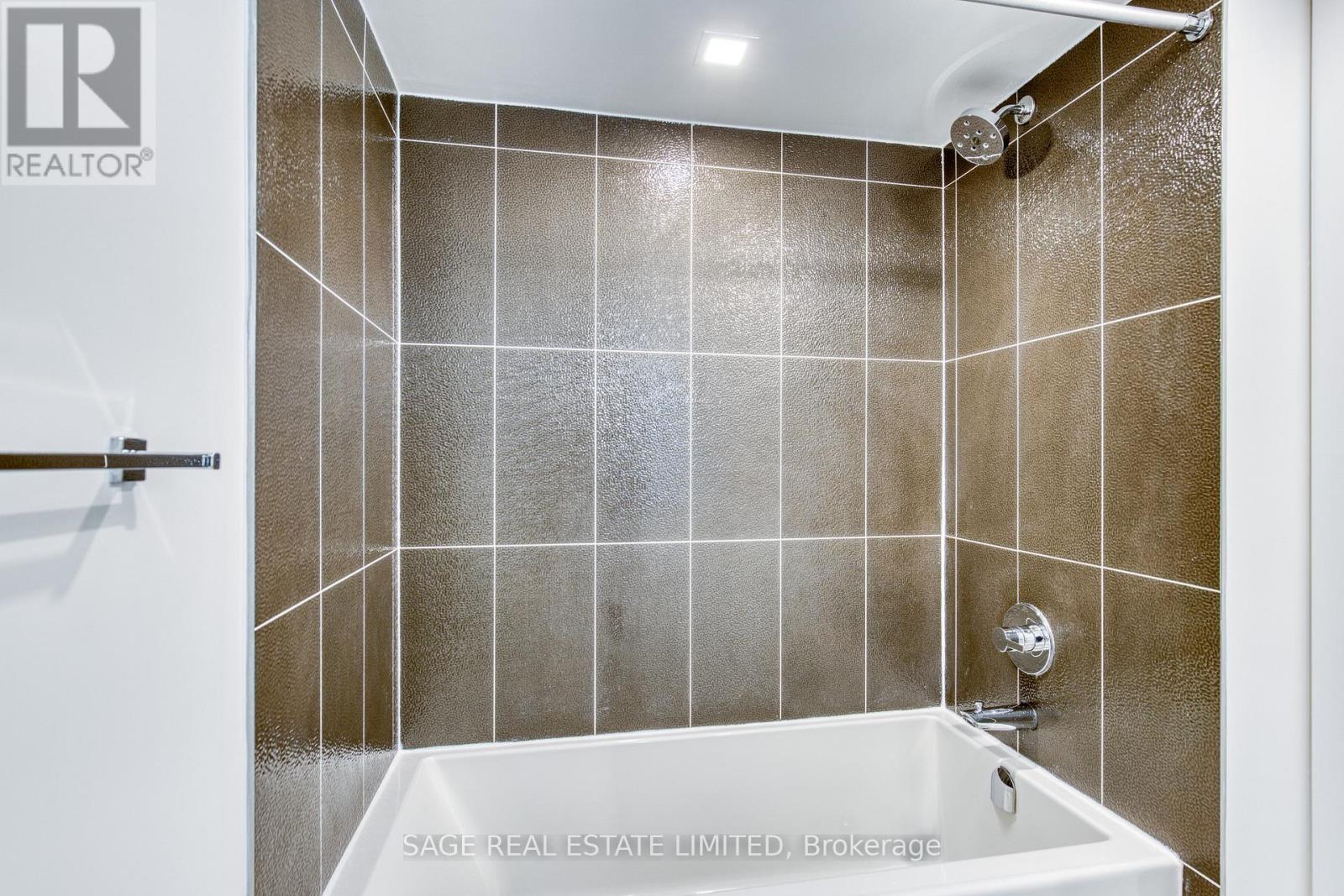 701 - 50 Mccaul Street, Toronto, Ontario  M5T 0B6 - Photo 28 - C12802804