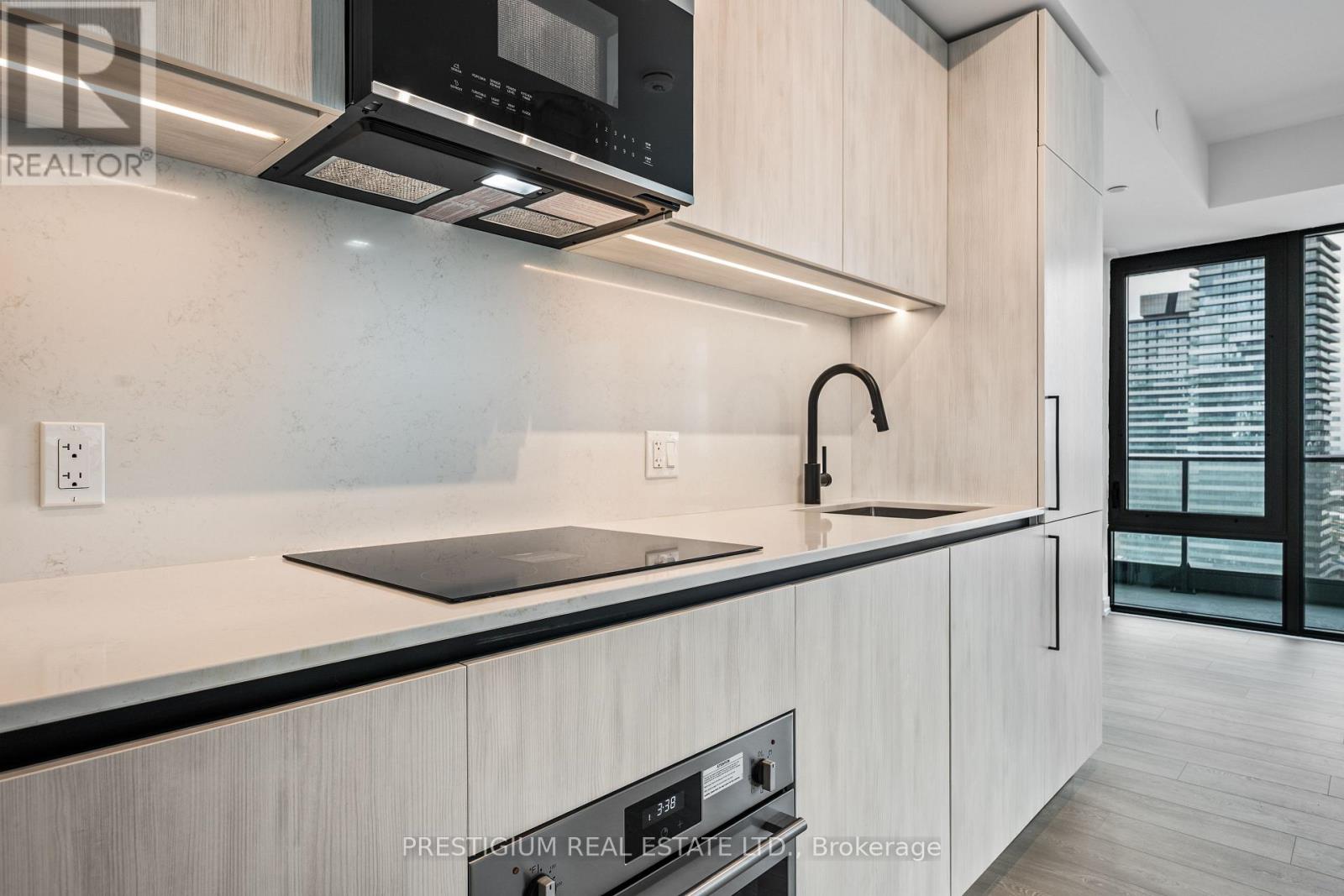 2902 - 35 Parliament Street, Toronto, Ontario  M5A 1G1 - Photo 10 - C12802824