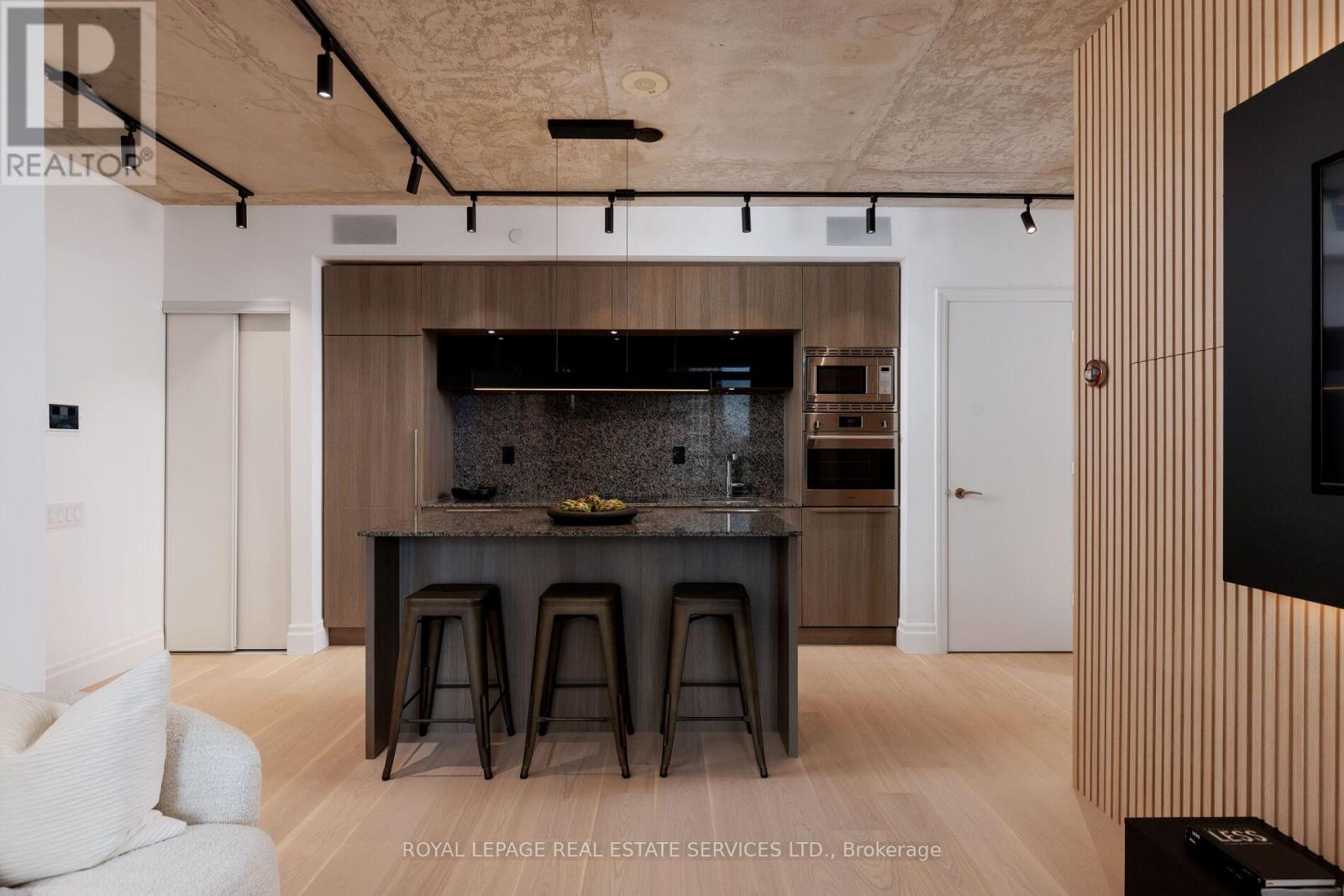 2301 - 88 Blue Jays Way, Toronto, Ontario  M5V 0L7 - Photo 16 - C12802900