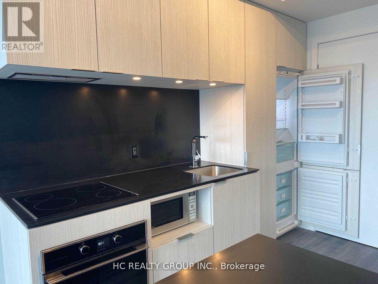 2112 - 77 Shuter Street, Toronto, Ontario  M5B 0B8 - Photo 6 - C12802940