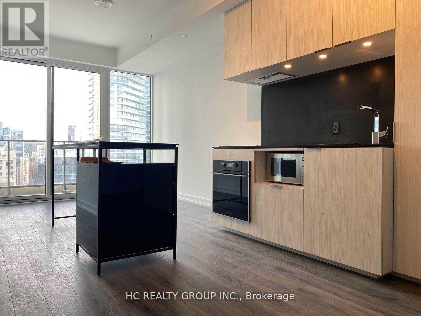 2112 - 77 Shuter Street, Toronto, Ontario  M5B 0B8 - Photo 8 - C12802940