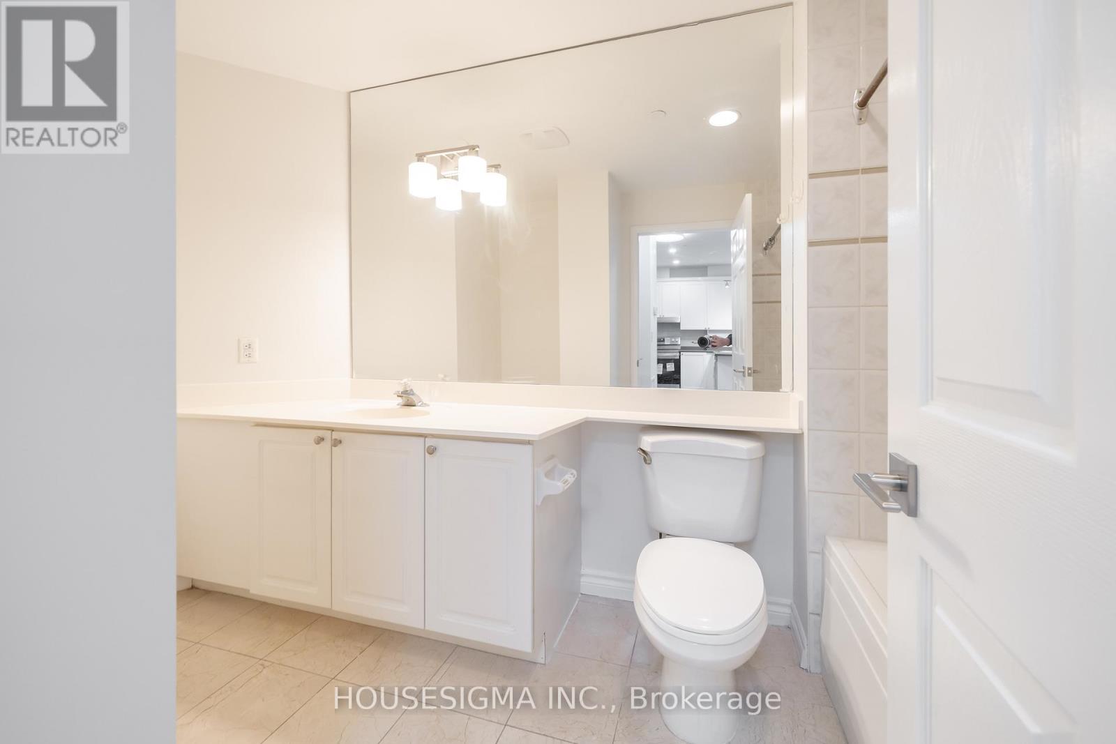 414 - 980 Yonge Street, Toronto, Ontario  M4W 3V8 - Photo 9 - C12802962