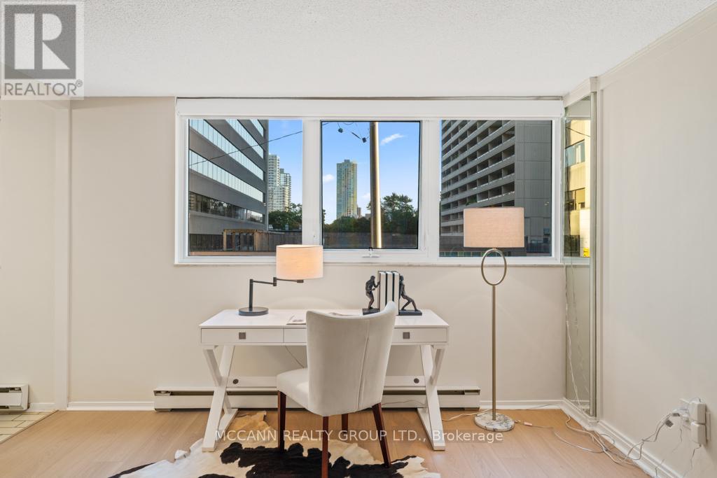 301 - 360 Bloor Street E, Toronto, Ontario  M4W 3M3 - Photo 13 - C12802986