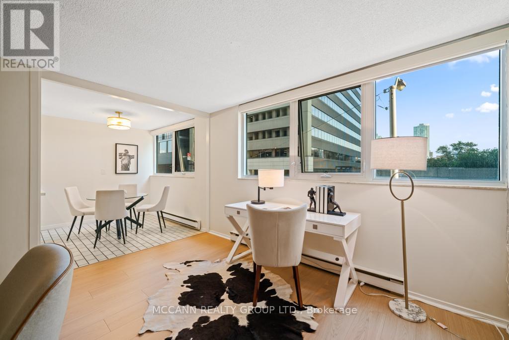 301 - 360 Bloor Street E, Toronto, Ontario  M4W 3M3 - Photo 14 - C12802986