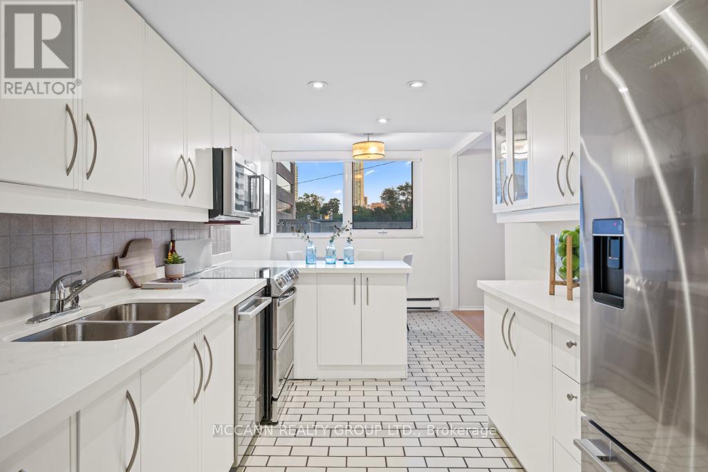 301 - 360 Bloor Street E, Toronto, Ontario  M4W 3M3 - Photo 17 - C12802986