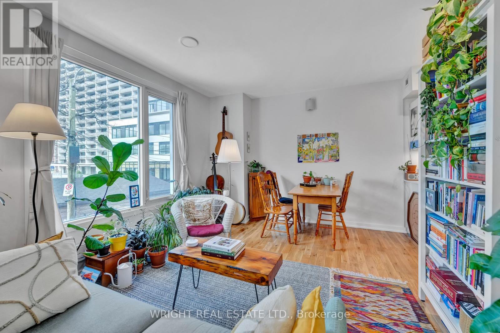 96 Harbord Street, Toronto, Ontario  M5S 1G6 - Photo 12 - C12803014