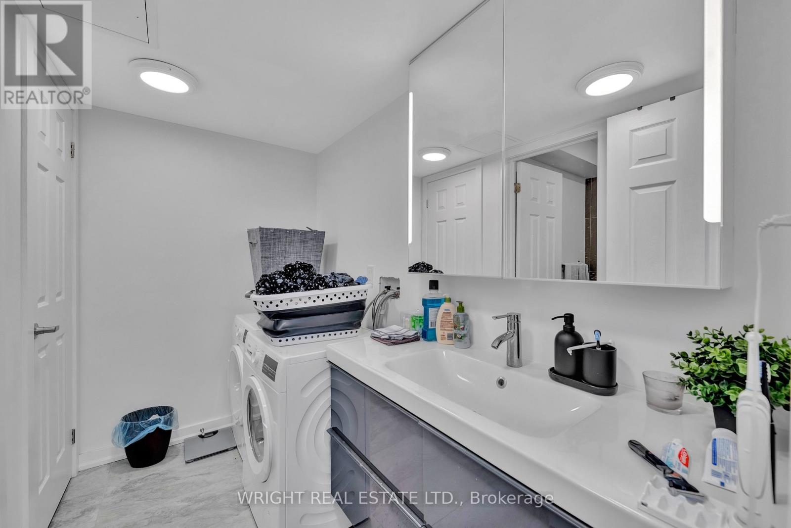 96 Harbord Street, Toronto, Ontario  M5S 1G6 - Photo 26 - C12803014