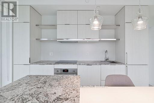 2709 - 197 Yonge Street, Toronto, Ontario  M5B 0C1 - Photo 24 - C12803020