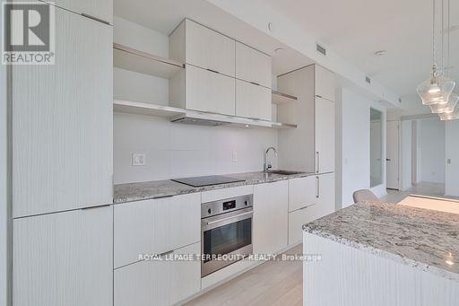 2709 - 197 Yonge Street, Toronto, Ontario  M5B 0C1 - Photo 27 - C12803020