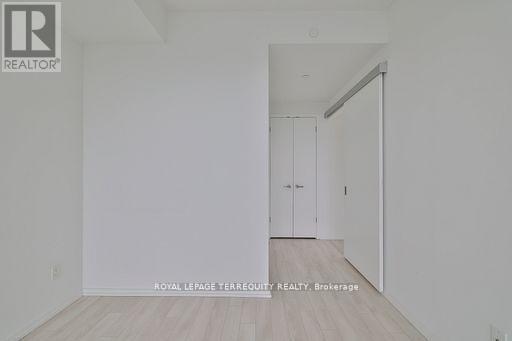 2709 - 197 Yonge Street, Toronto, Ontario  M5B 0C1 - Photo 30 - C12803020