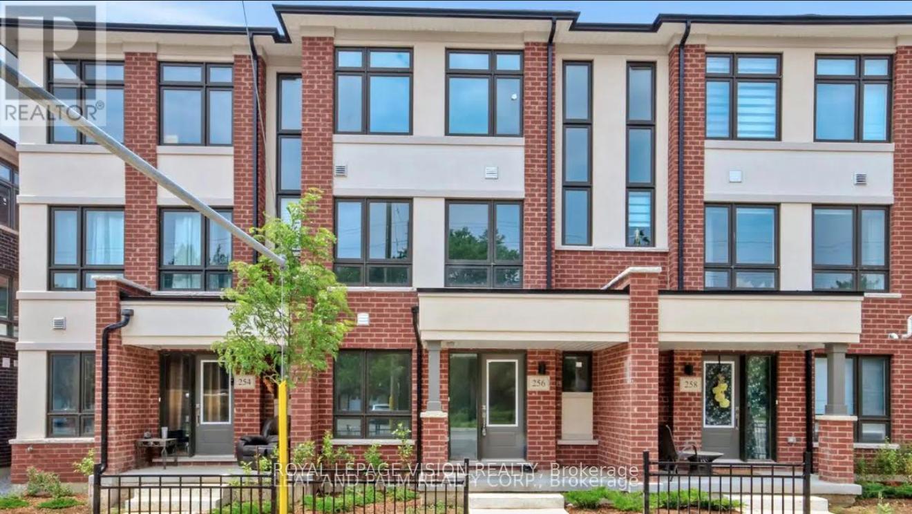 256 - 256 TOWNLINE ROAD N, Oshawa, Ontario