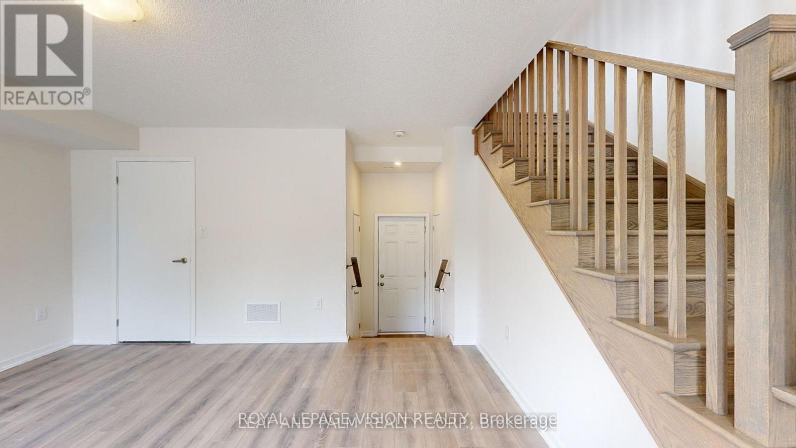 256 - 256 Townline Road N, Oshawa (Eastdale), Ontario  L1E 2J3 - Photo 3 - E12802802