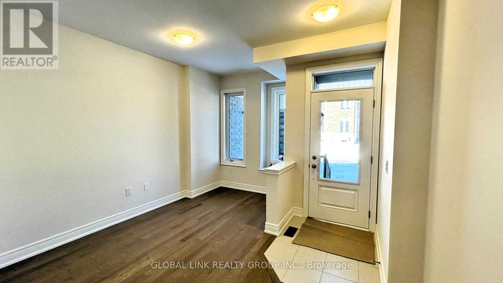 2959 Gatestone Path, Pickering, Ontario  L1X 0R5 - Photo 3 - E12802918