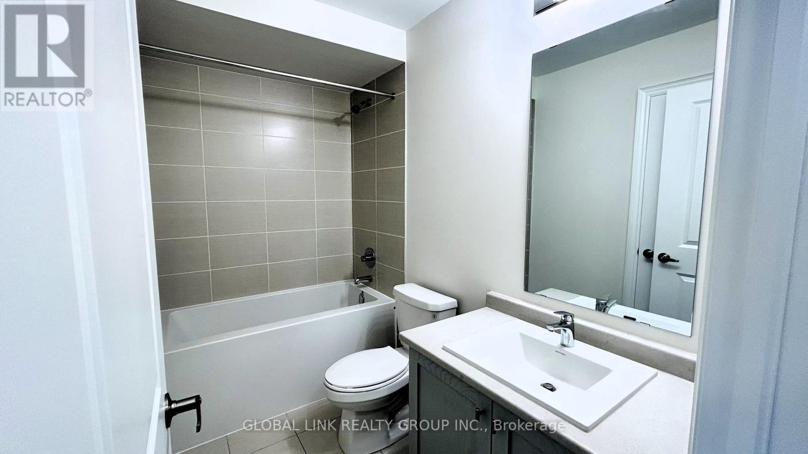 2959 Gatestone Path, Pickering, Ontario  L1X 0R5 - Photo 8 - E12802918