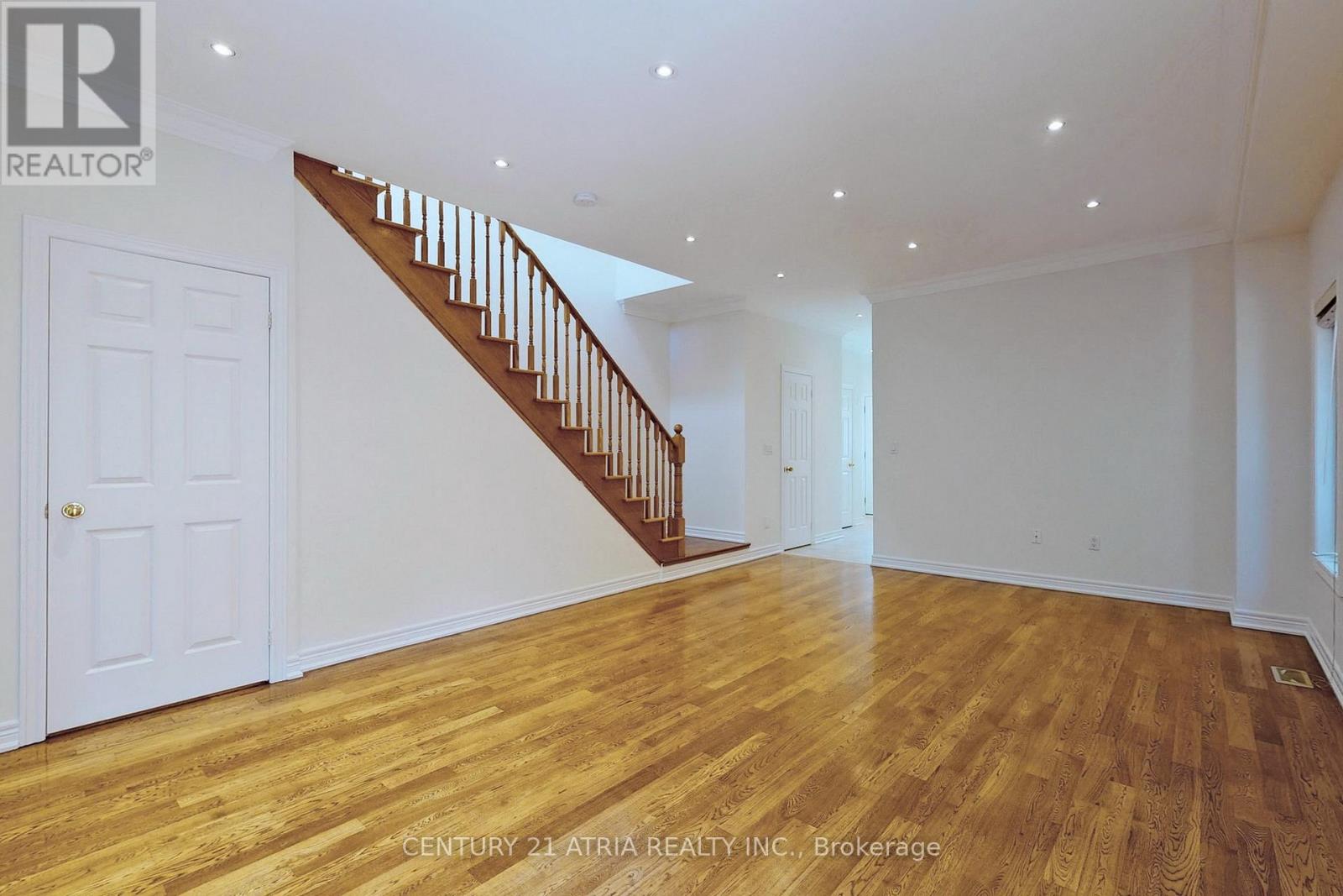 26 Aylesworth Avenue, Toronto, Ontario  M1N 2J5 - Photo 4 - E12802946