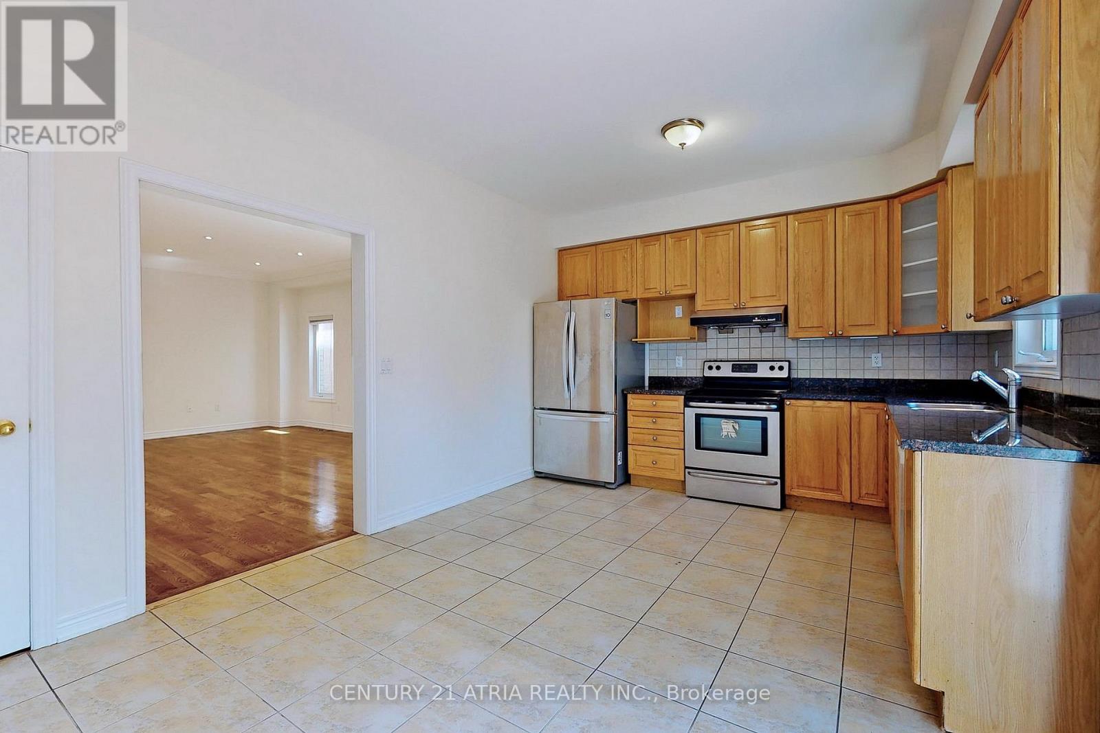 26 Aylesworth Avenue, Toronto, Ontario  M1N 2J5 - Photo 6 - E12802946