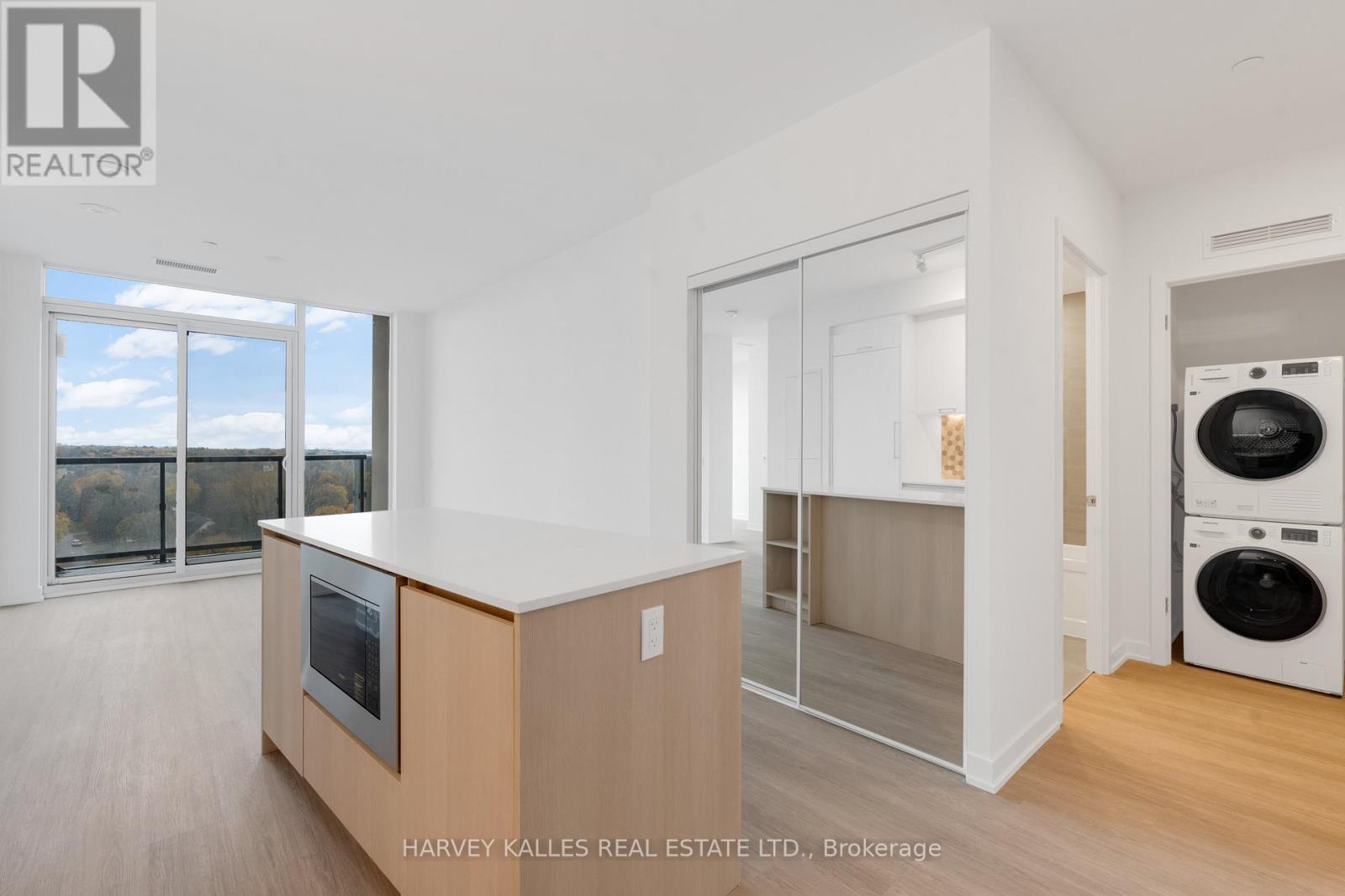 911 - 8188 Yonge Street, Vaughan, Ontario  L4J 1W5 - Photo 5 - N12802838