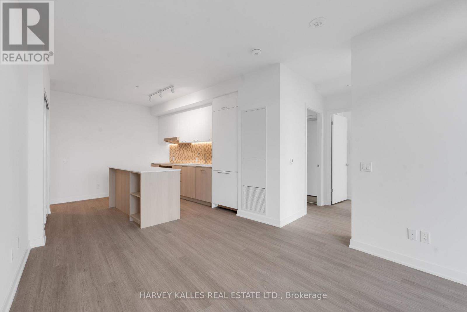 911 - 8188 Yonge Street, Vaughan, Ontario  L4J 1W5 - Photo 7 - N12802838