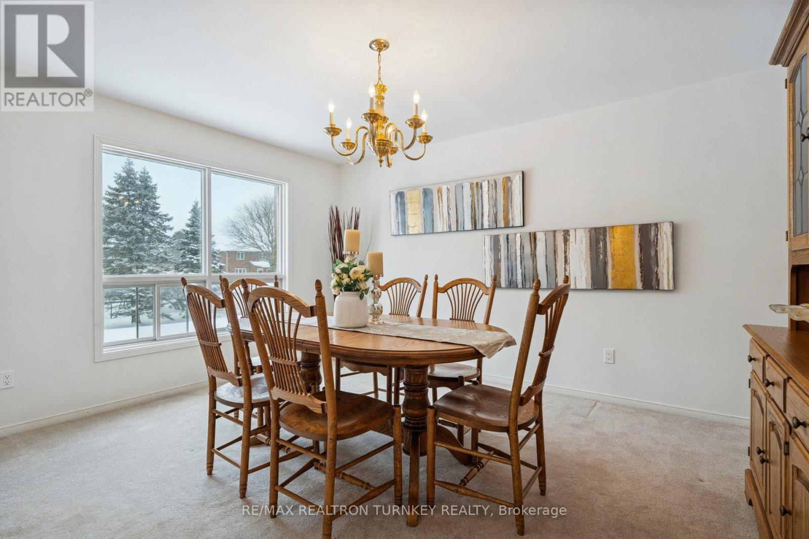 8 Veronica Crescent, East Gwillimbury (Sharon), Ontario  L0G 1V0 - Photo 21 - N12802850