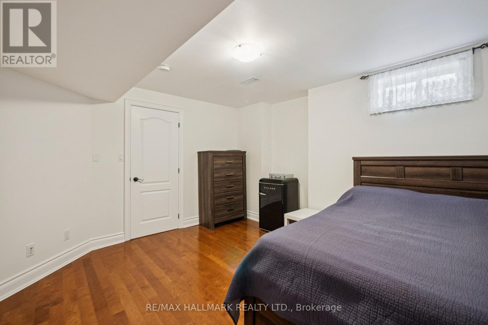 6 Guinevere Court, Richmond Hill, Ontario  L4C 0P7 - Photo 46 - N12802930