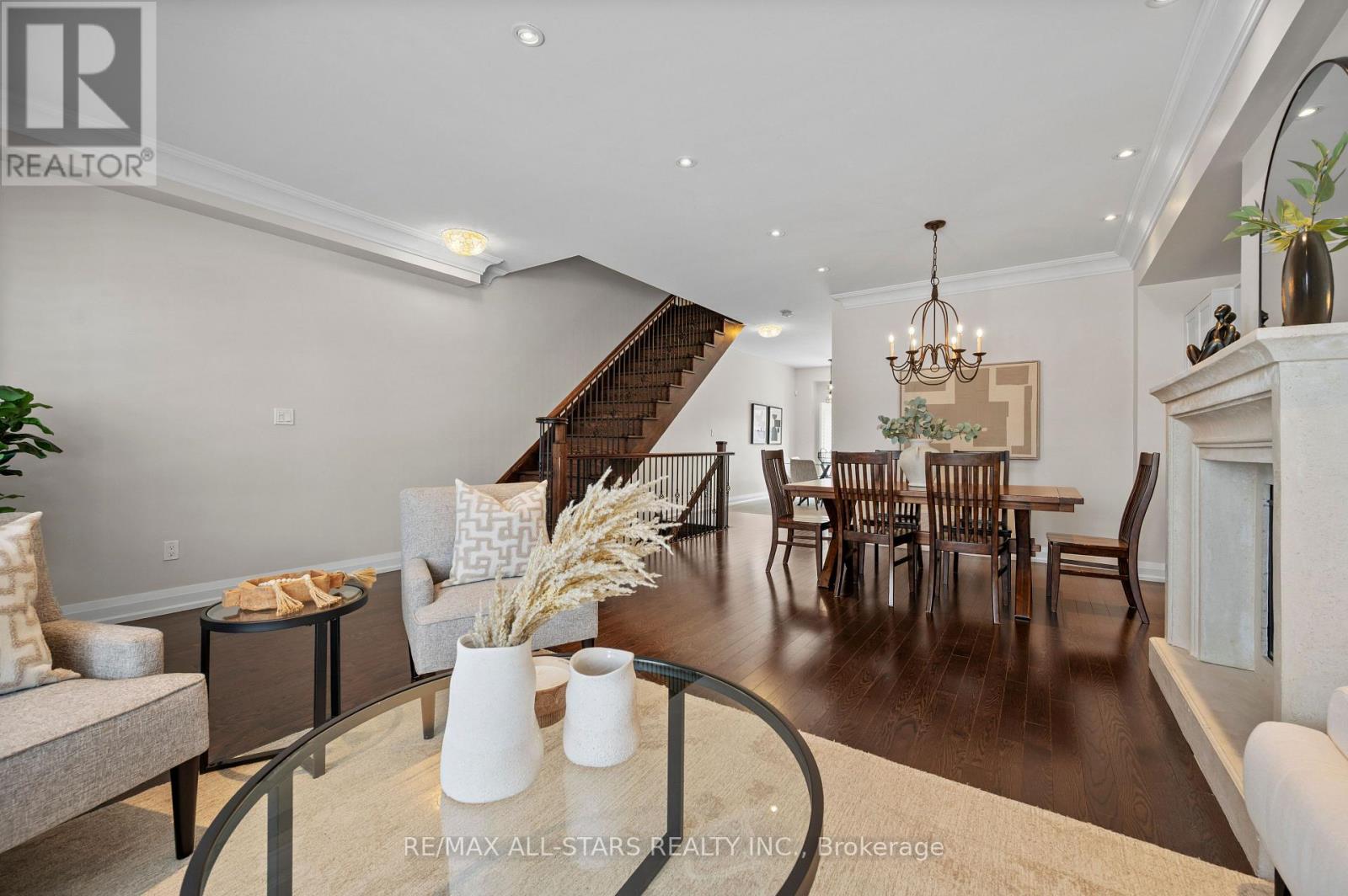 85 Village Parkway, Markham, Ontario  L3R 4Z7 - Photo 15 - N12802936