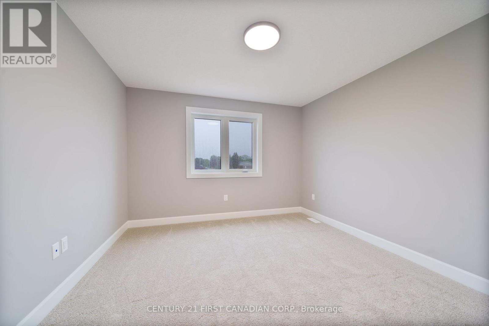 3 Sheldabren Street, North Middlesex, Ontario  N0M 1A0 - Photo 18 - X12713786