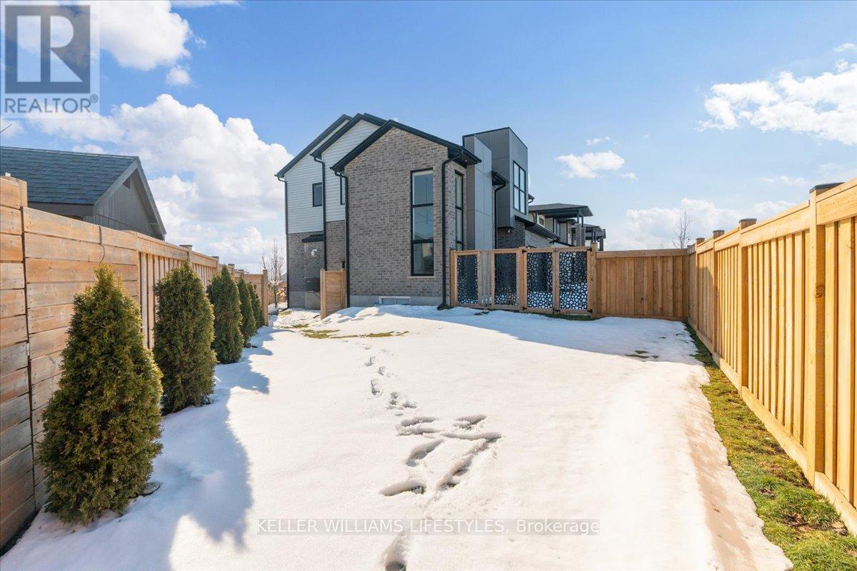 21 Locky Lane, Middlesex Centre, Ontario  N0L 1R0 - Photo 37 - X12802786