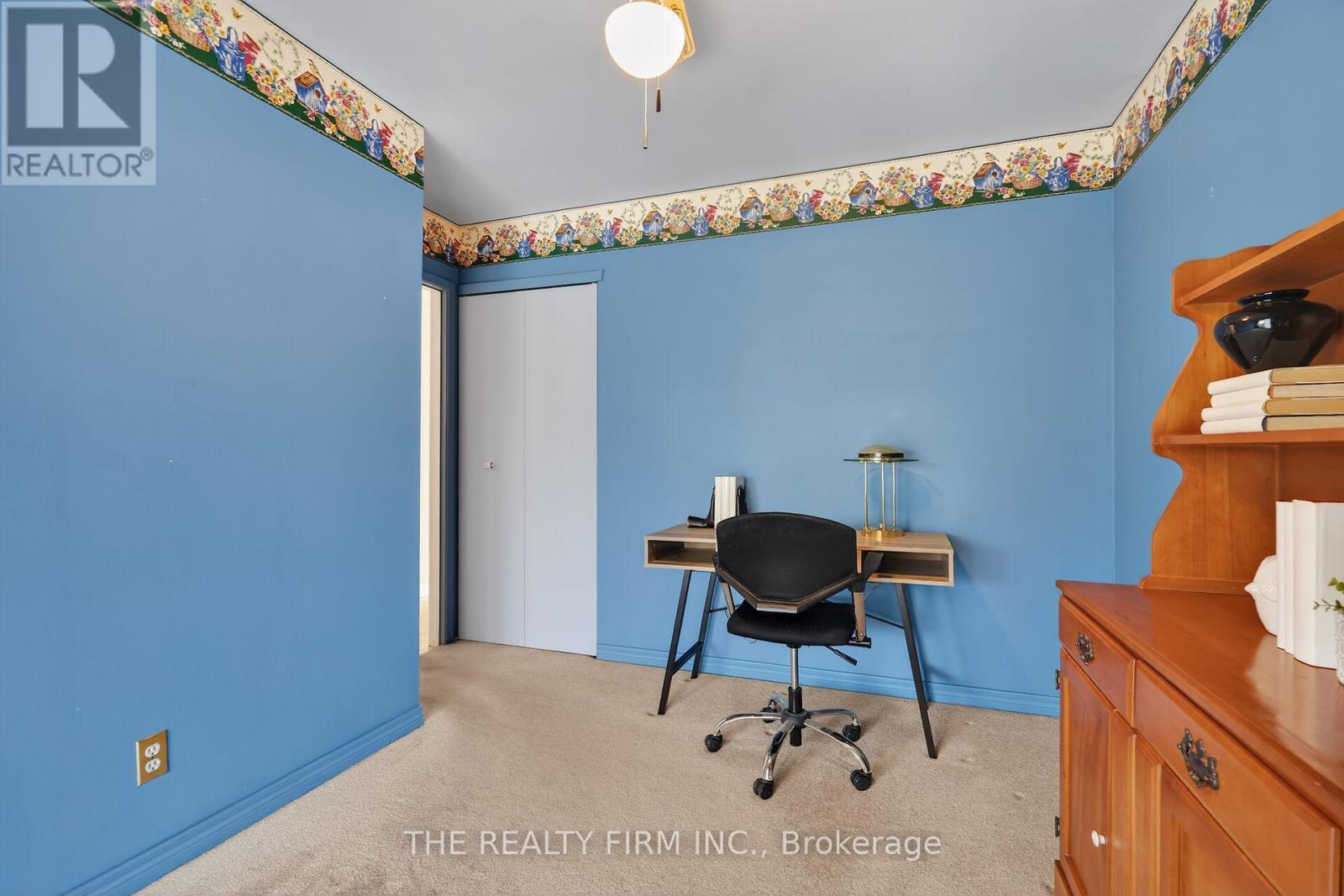 Photo 15 of 36 for 20 Harding Crescent