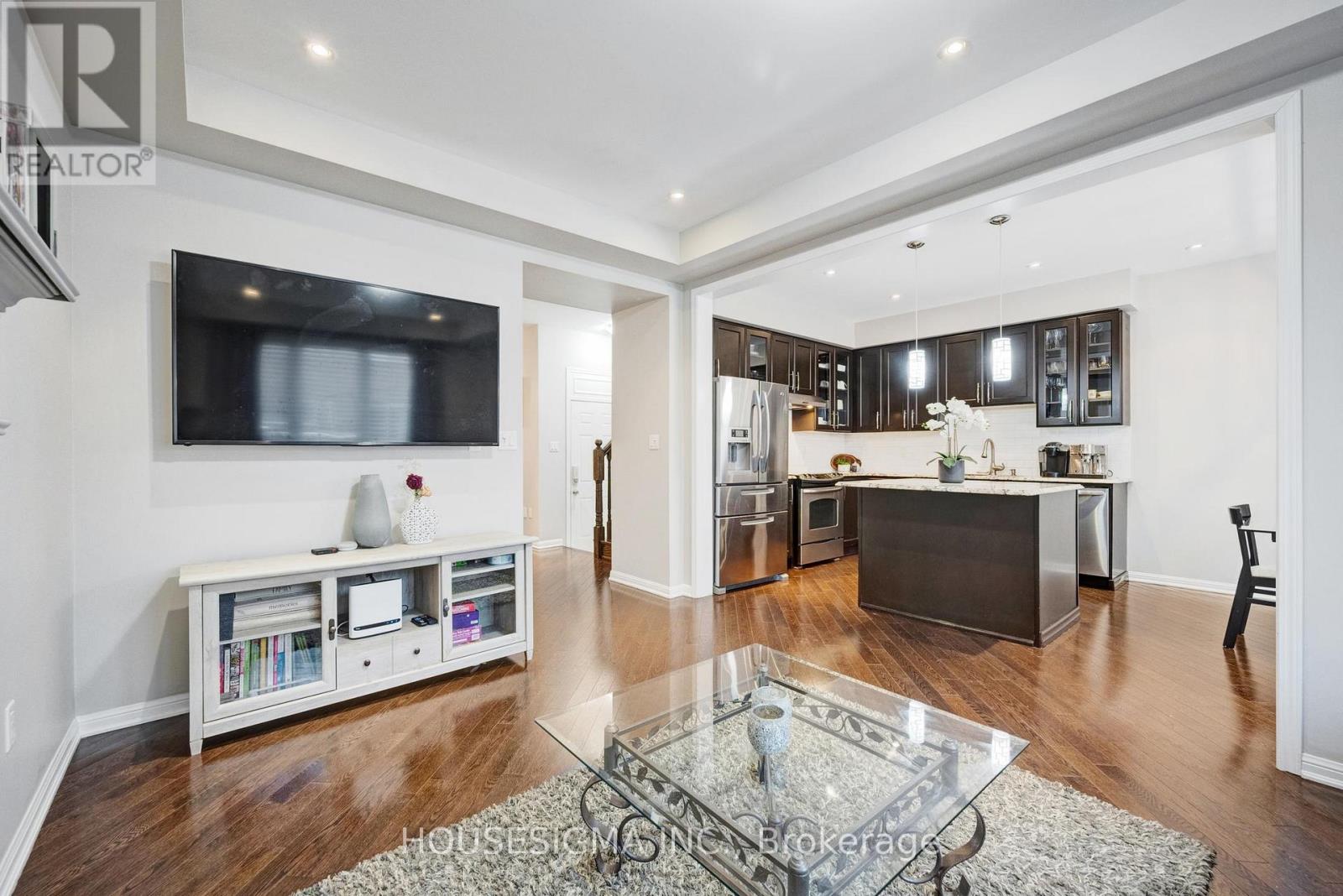 19 Seafair Crescent, Brampton, Ontario  L6Y 5W2 - Photo 13 - W12802816