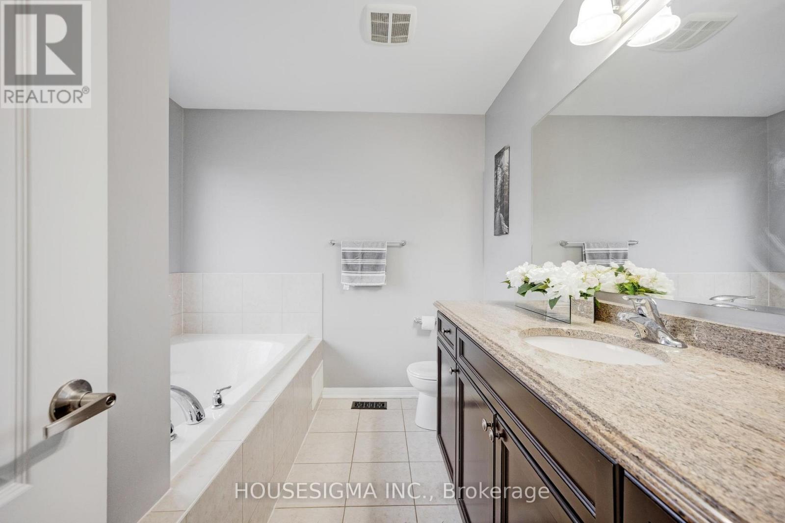 19 Seafair Crescent, Brampton, Ontario  L6Y 5W2 - Photo 24 - W12802816