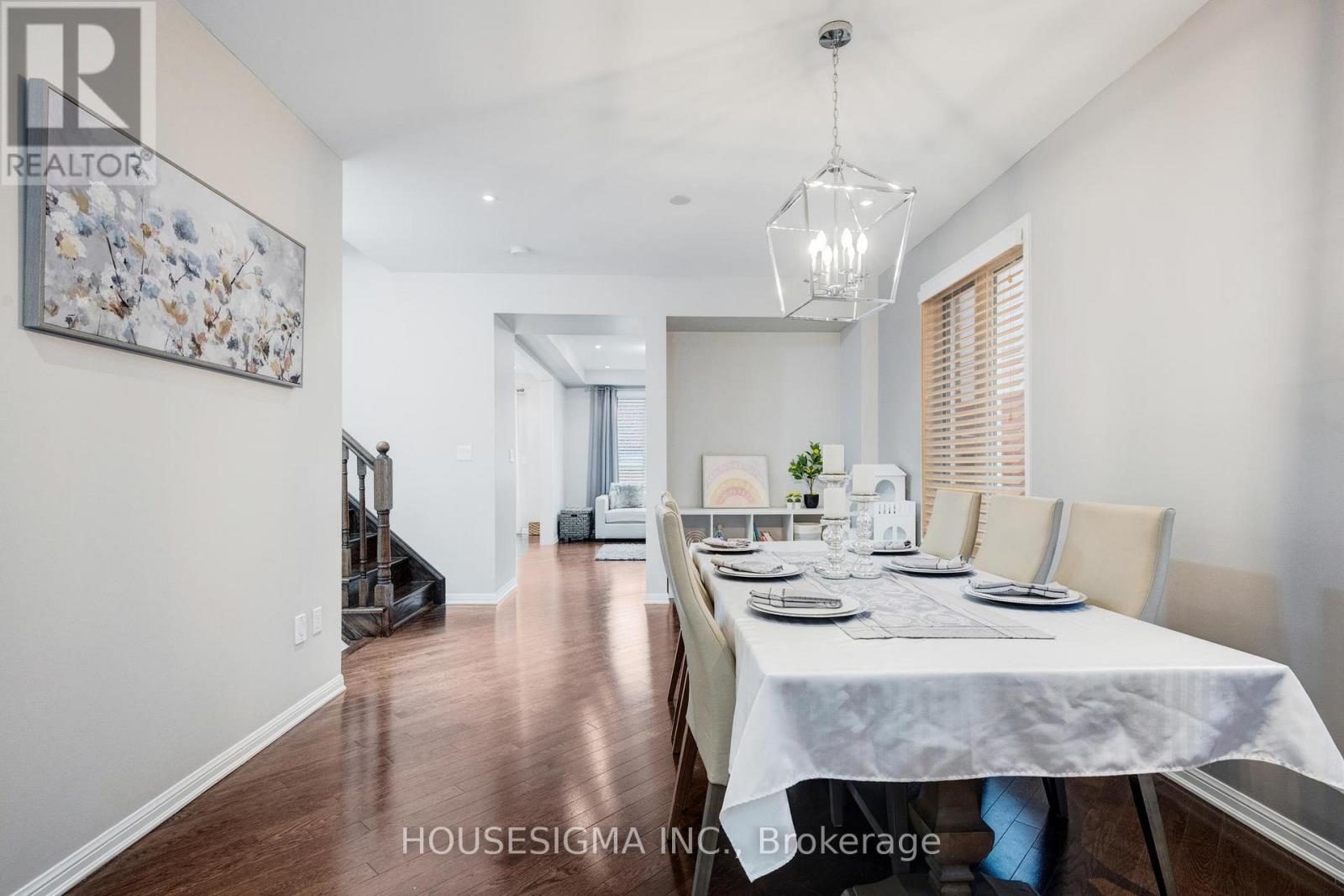 19 Seafair Crescent, Brampton, Ontario  L6Y 5W2 - Photo 6 - W12802816