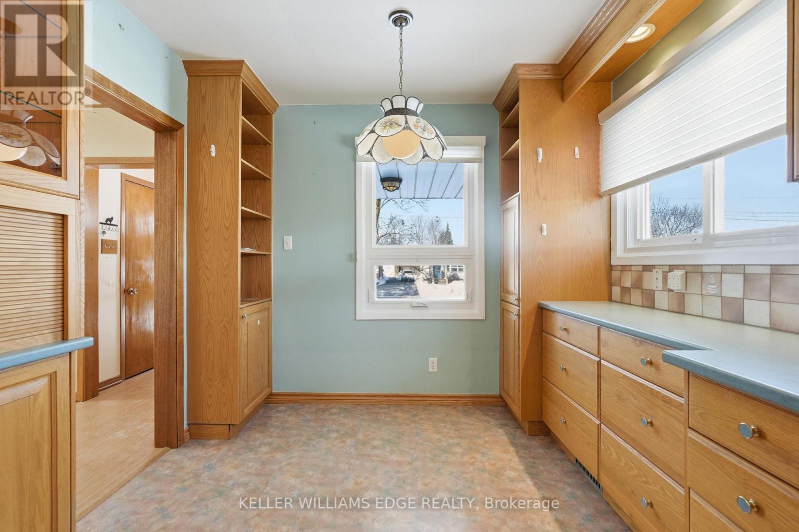 59 Weber Drive, Halton Hills, Ontario  L7G 1C5 - Photo 12 - W12802828