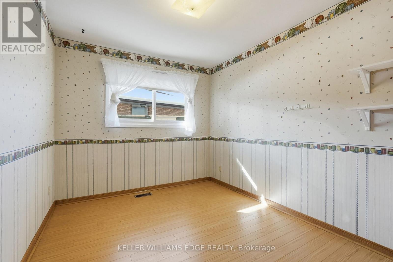 59 Weber Drive, Halton Hills, Ontario  L7G 1C5 - Photo 17 - W12802828