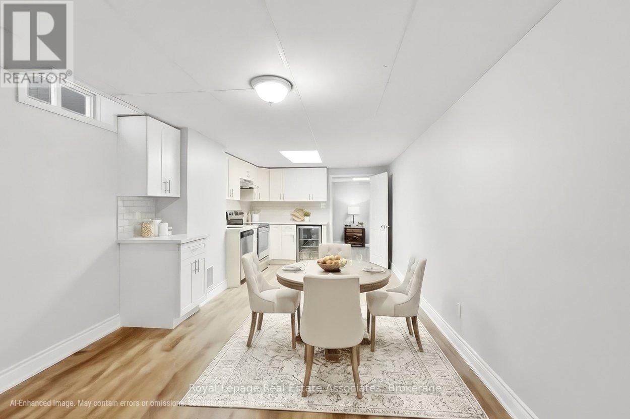 42 Harriet Street, Halton Hills, Ontario  L7G 5W7 - Photo 35 - W12802902