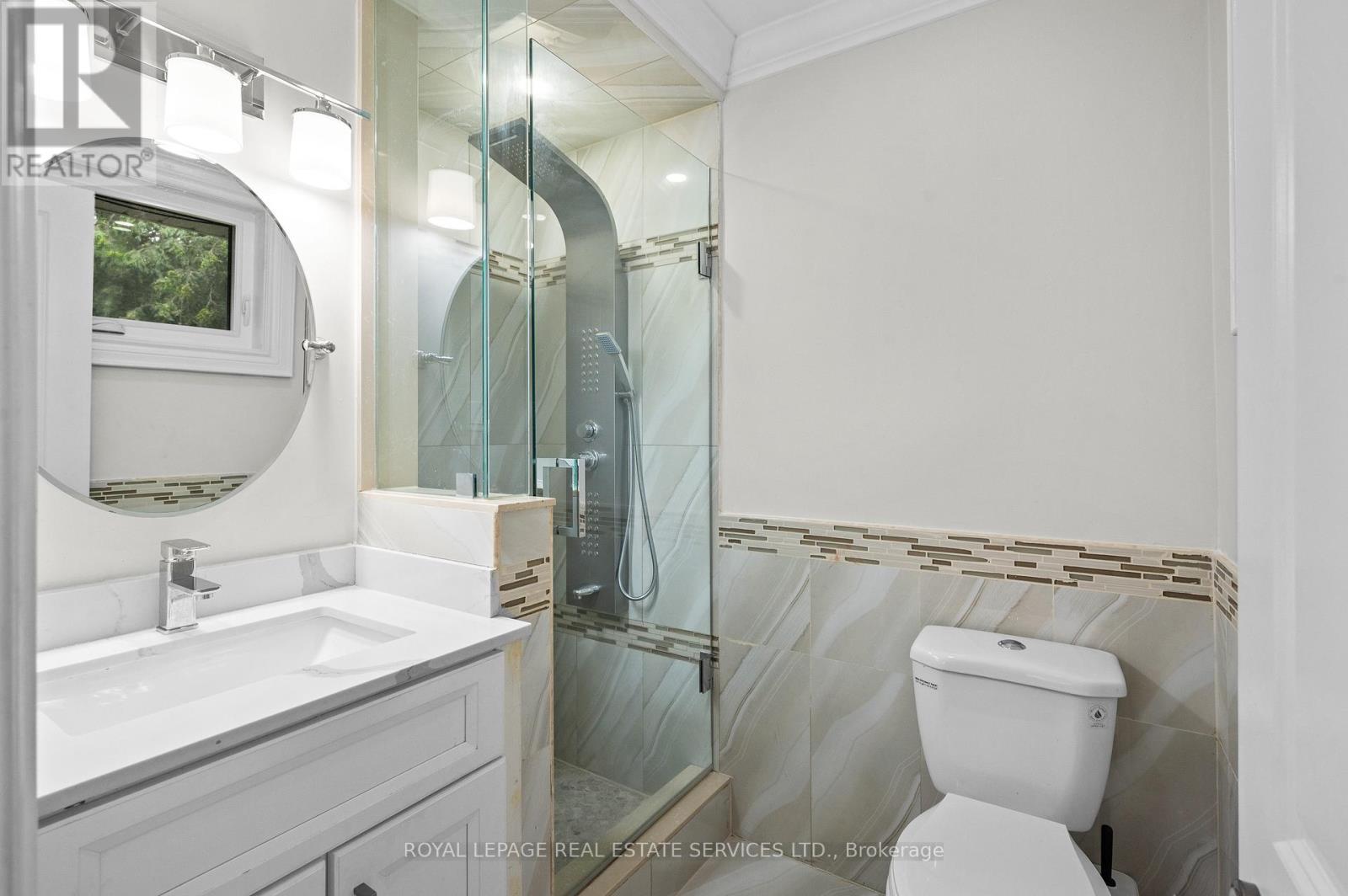 23 Hillside Drive, Brampton, Ontario  L6S 1A2 - Photo 24 - W12802924