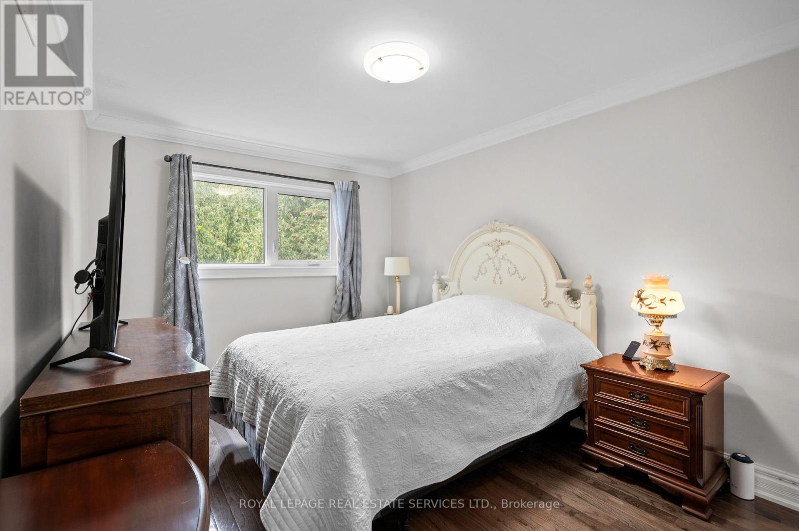 23 Hillside Drive, Brampton, Ontario  L6S 1A2 - Photo 26 - W12802924