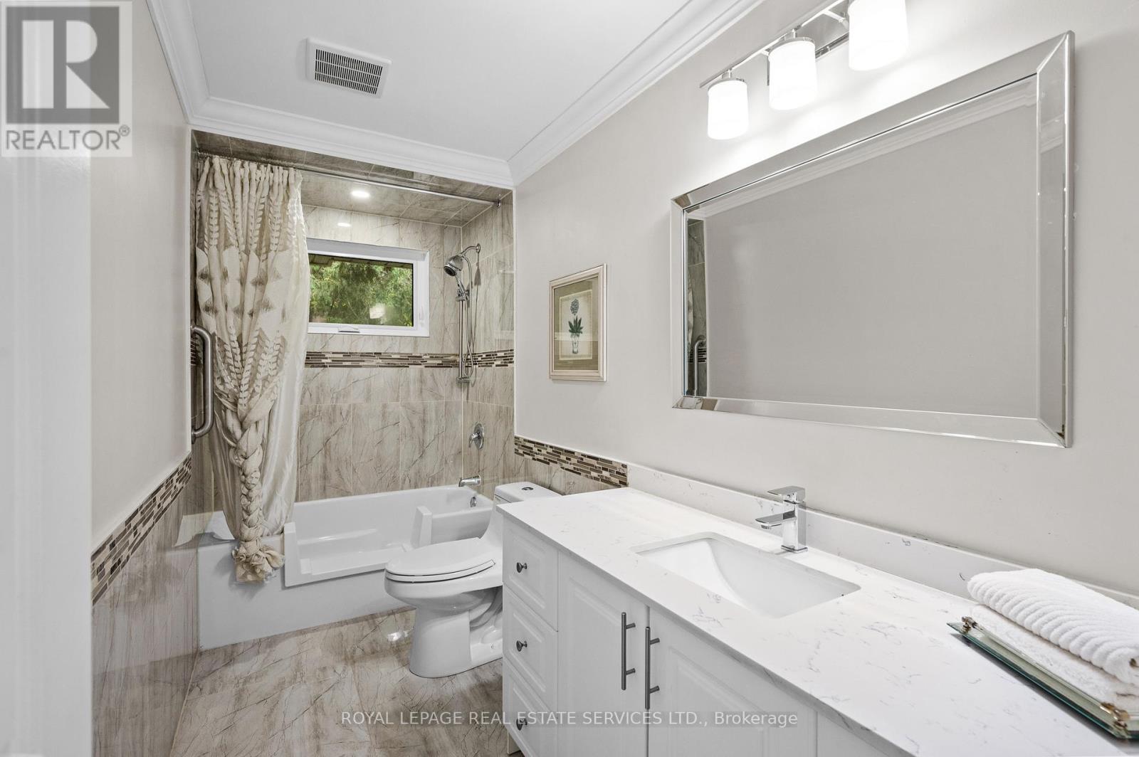 23 Hillside Drive, Brampton, Ontario  L6S 1A2 - Photo 29 - W12802924