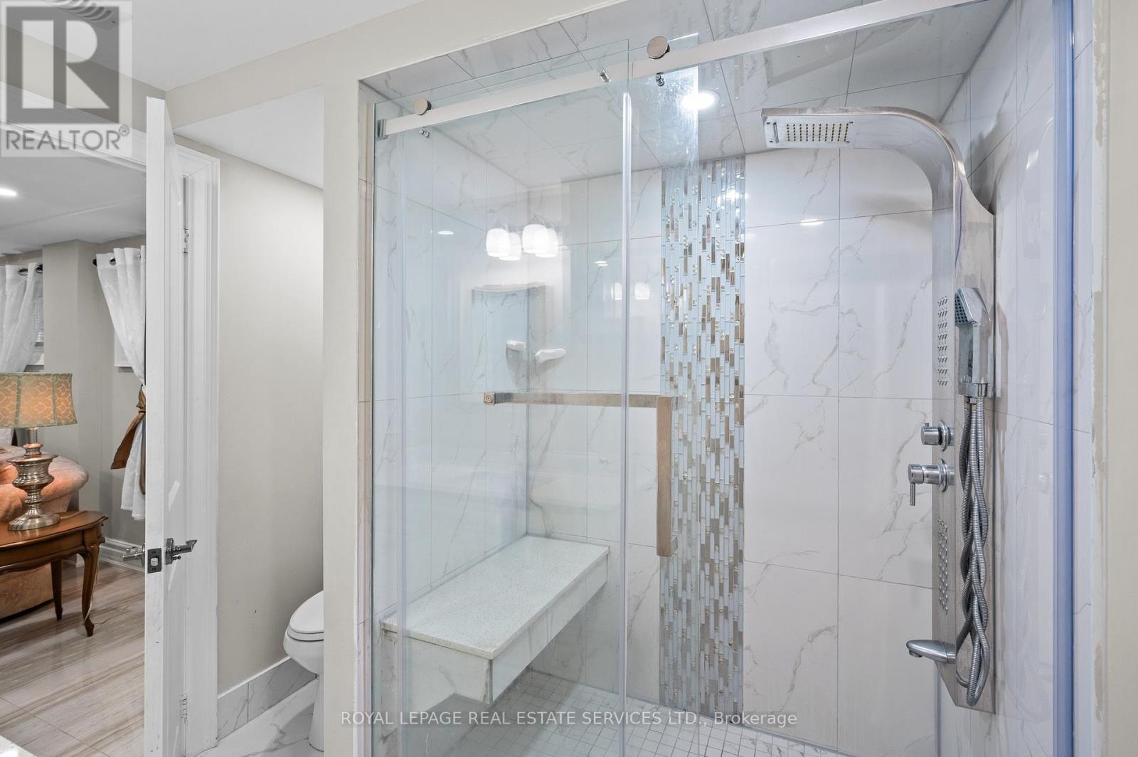 23 Hillside Drive, Brampton, Ontario  L6S 1A2 - Photo 41 - W12802924