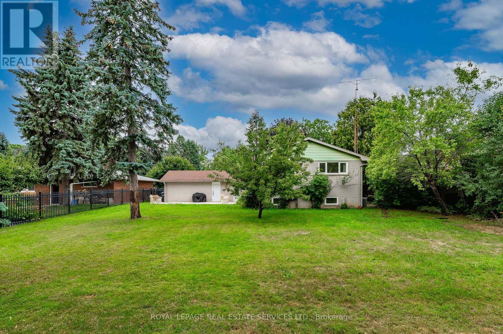 23 Hillside Drive, Brampton, Ontario  L6S 1A2 - Photo 47 - W12802924