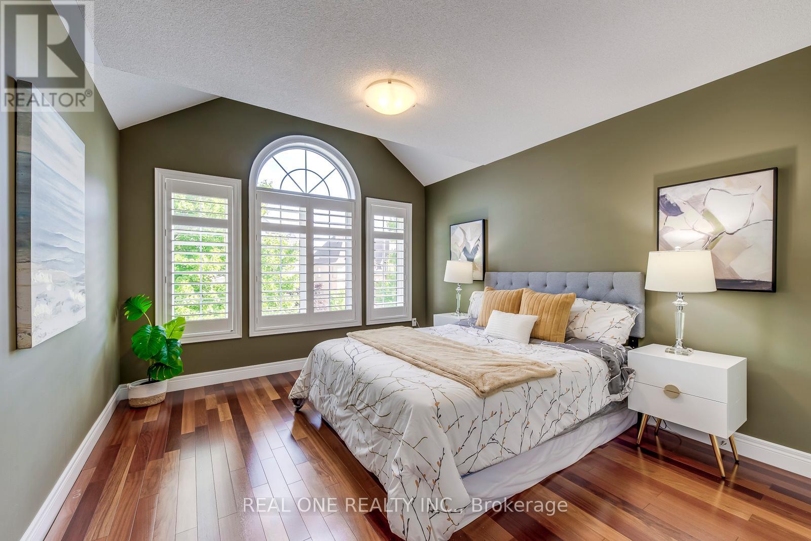 1507 Arrowhead Road, Oakville, Ontario  L6H 7V6 - Photo 34 - W12802960